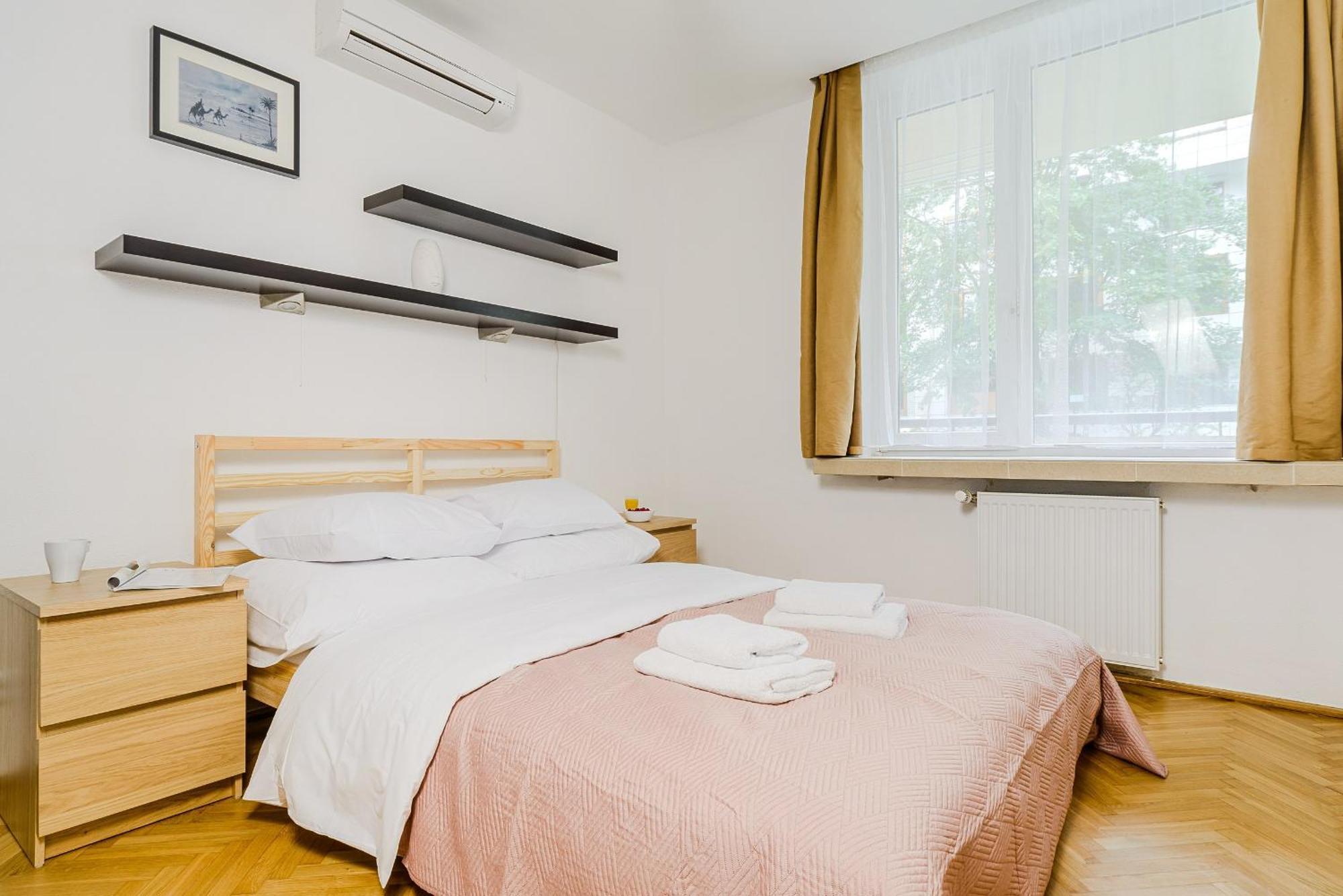 Apartament Leszczynska Varsavia Esterno foto
